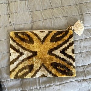 GAYA Empowered Women Pouch